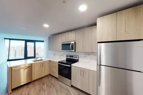 100 N Kingshighway Blvd, Saint Louis, MO 63108
