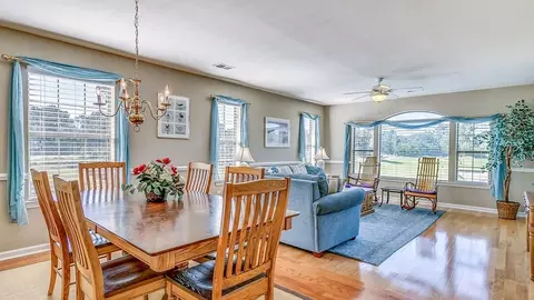 549 Blue Stem Dr, Pawleys Island, SC 29585