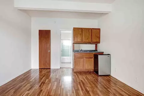 1010 Pico Blvd, Santa Monica, CA 90405
