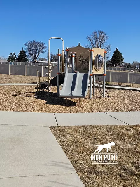 523 Rooster Ln, Caldwell, ID 83605