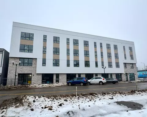 2011 W Superior St, Duluth, MN 55806 photo 14