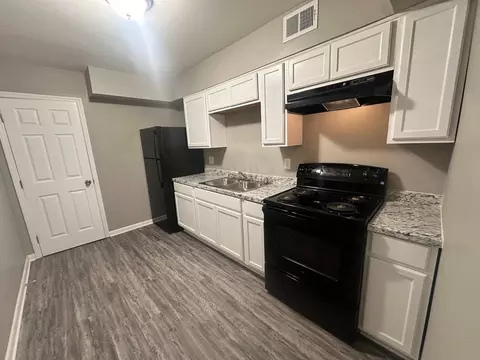 1749 Liberty Rd, Lexington, KY 40505