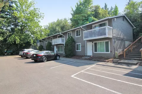 5704 SW Beaverton Hillsdale Hwy, Portland, OR 97221