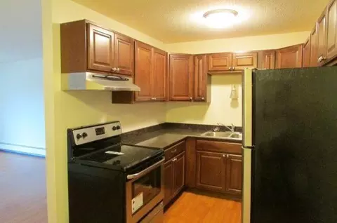 99 W California Ave, Saint Paul, MN 55117