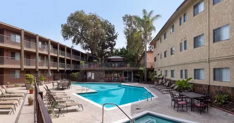 1331 Figueroa Pl, Los Angeles, CA 90744