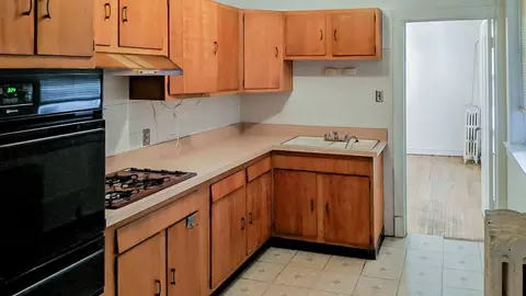 4951 N Oakley Ave, Chicago, IL 60625