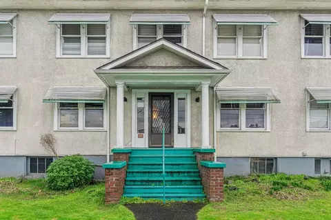 423 2nd St NE, Puyallup, WA 98372