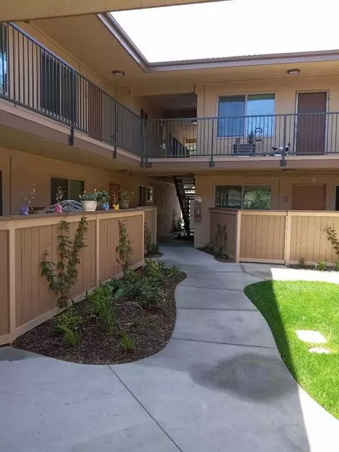 1380 San Juan St, Tustin, CA 92780 photo 2