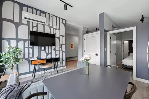 417 S Dearborn St, Chicago, IL 60605