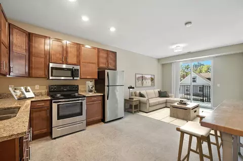 960 Francisco St, Cincinnati, OH 45206