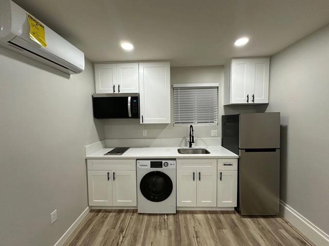 4148 Van Dyke Ave, San Diego, CA 92105