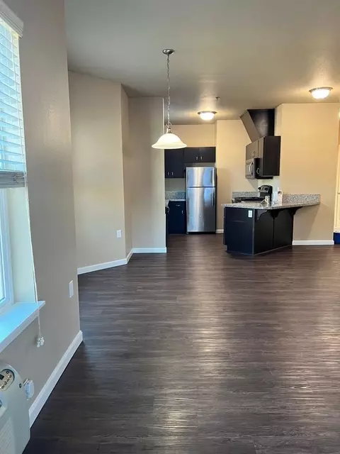 5851 Reed Ln SE, Salem, OR 97306