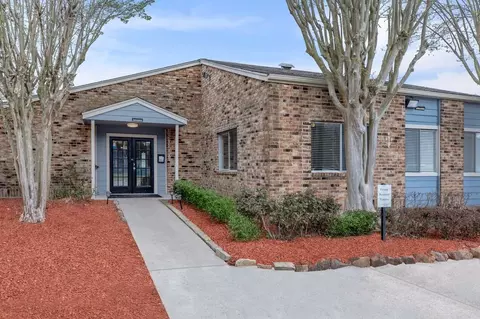 2700 Ward Rd, Baytown, TX 77520