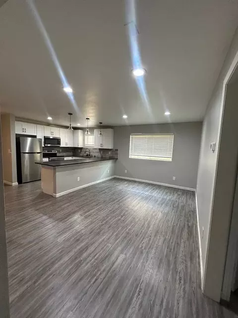 4912 Gaston Ave, Dallas, TX 75214