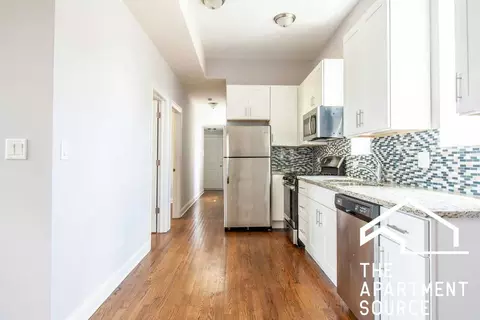 1656 W Erie St, Chicago, IL 60622