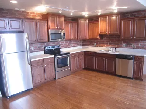 520 W Olive St, Springfield, MO 65806 photo 5