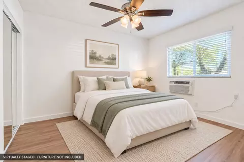 2249 W 24th St, Los Angeles, CA 90018