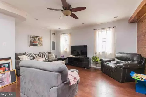 515 W Girard Ave, Philadelphia, PA 19123