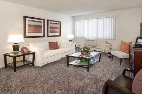 813 S Circle Dr, Colorado Springs, CO 80910