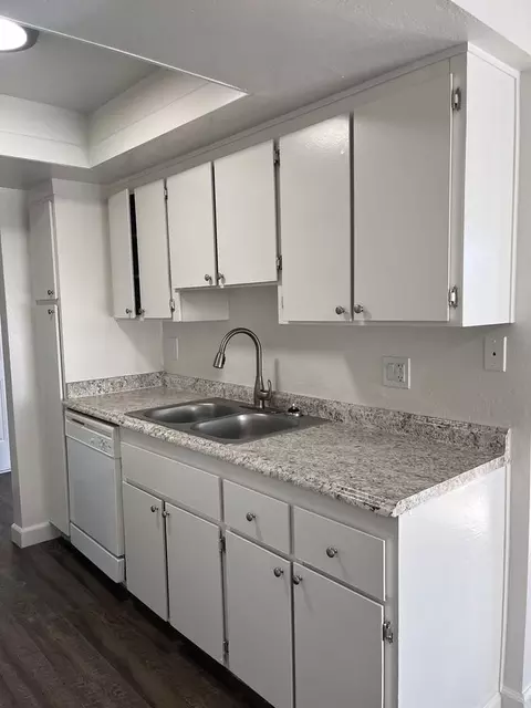 2040 Carville Dr, Reno, NV 89512