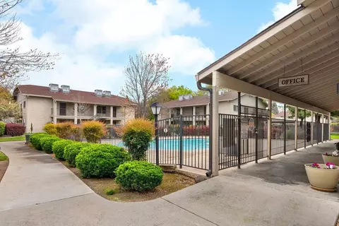 1067 Running Springs Cir, Chico, CA 95973
