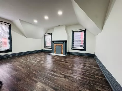 1219 S 2nd St, Louisville, KY 40203