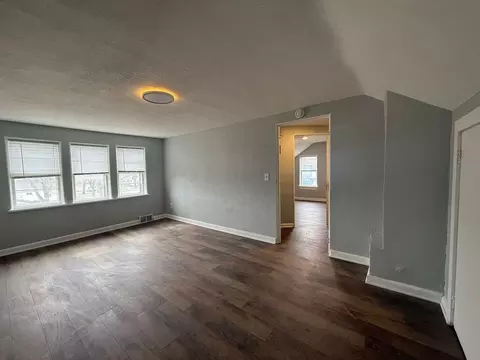 407 N 12th St, Bismarck, ND 58501
