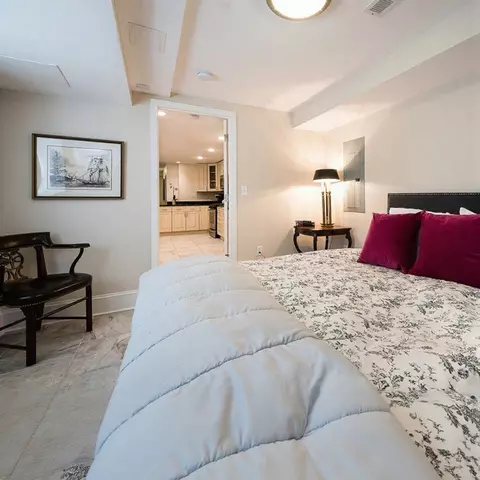 1425 P St NW, Washington, DC 20005 photo 6