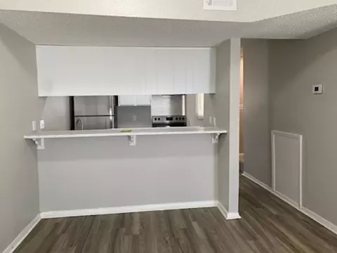 300 Indianhead Cv, Sherwood, AR 72120