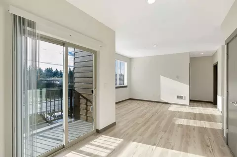 13521 97th Ave E, South Hill, WA 98373