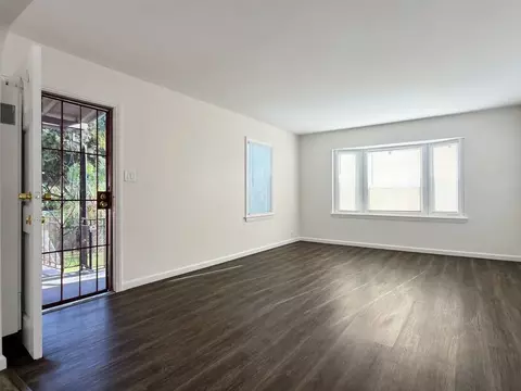 2238 Earl Ave, Long Beach, CA 90806 photo 2