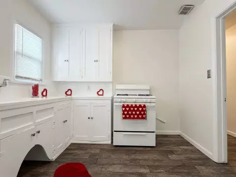 2238 Earl Ave, Long Beach, CA 90806 photo 6