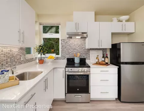 1307 N Northgate Way, Seattle, WA 98133