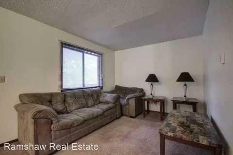 1105 W Main St, Urbana, IL 61801 photo 3
