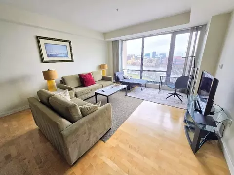 175 Blossom St, Boston, MA 02114
