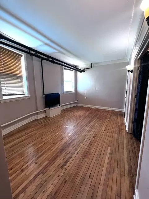 308 E 5th St, Duluth, MN 55805 photo 2