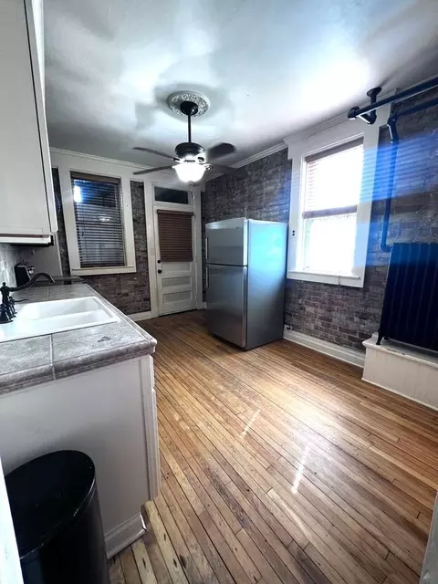 308 E 5th St, Duluth, MN 55805 photo 3