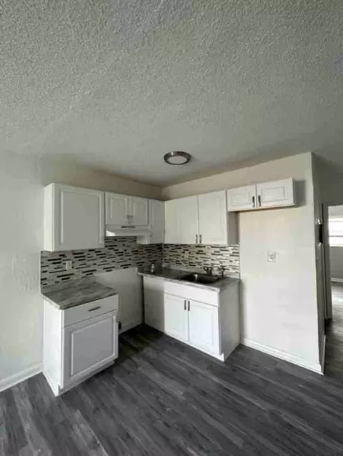 3616 NE 11th Ave, Oakland Park, FL 33334