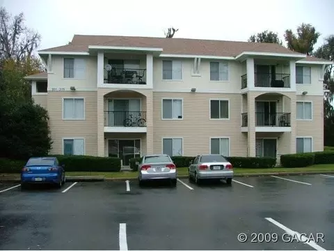 3921 SW 34th St, Gainesville, FL 32608