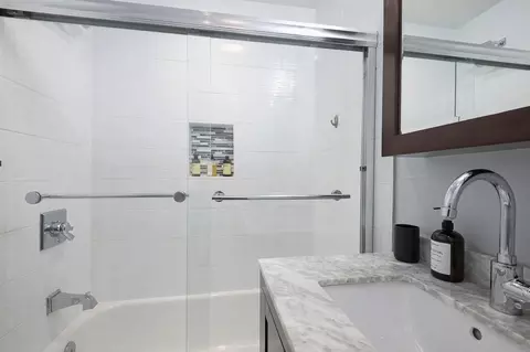 1425 P St NW, Washington, DC 20005 photo 12
