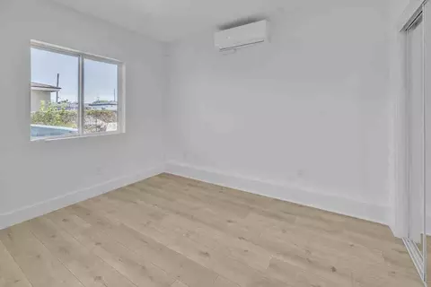 4117 E 7th St, Long Beach, CA 90804 photo 5