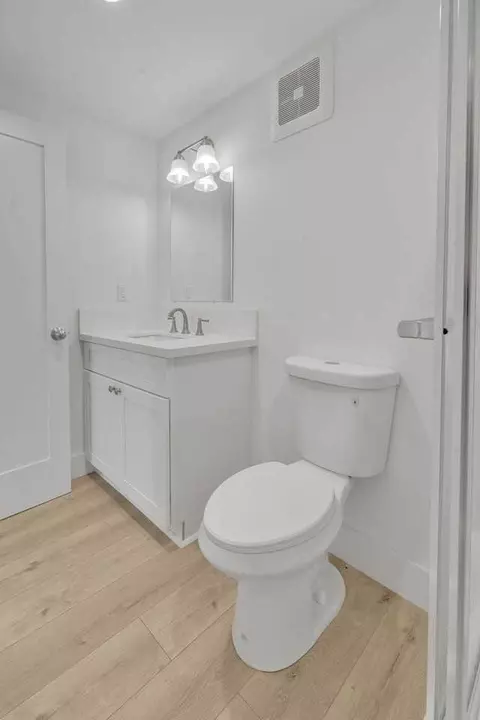 4117 E 7th St, Long Beach, CA 90804 photo 10
