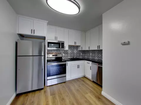 14400 E 14th St, San Leandro, CA 94578