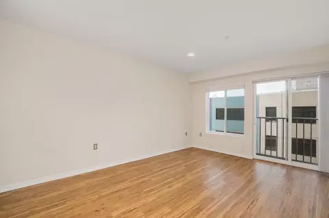 219 E Garfield St, Seattle, WA 98102 photo 30