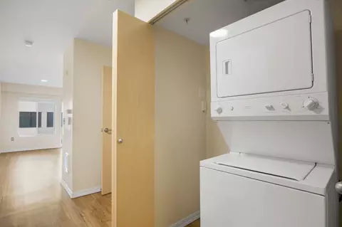219 E Garfield St, Seattle, WA 98102 photo 35