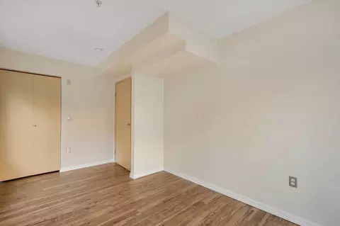 219 E Garfield St, Seattle, WA 98102 photo 37