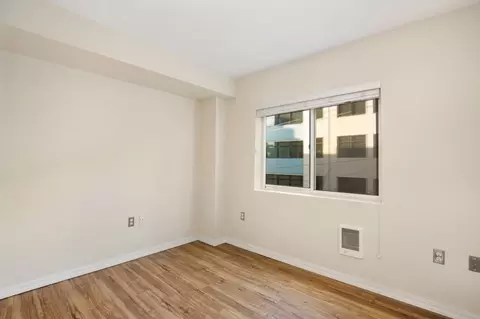 219 E Garfield St, Seattle, WA 98102 photo 39