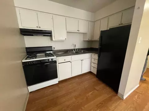 1700 Indian Plaza Dr NE, Albuquerque, NM 87106