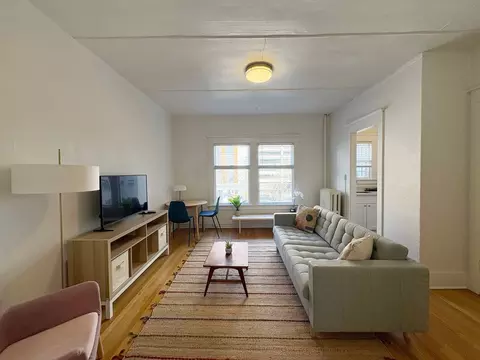 2014 4th Ave, Seattle, WA 98121