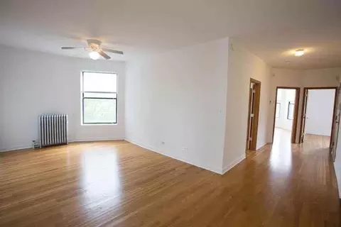 5493 S Cornell Ave, Chicago, IL 60615